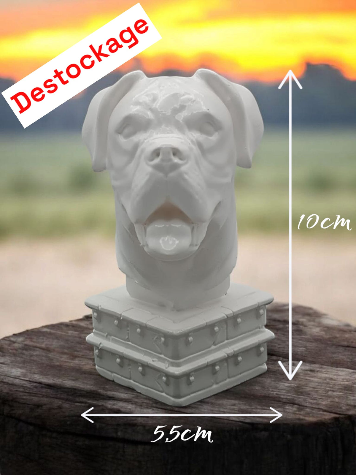 Statuette de chien boxer