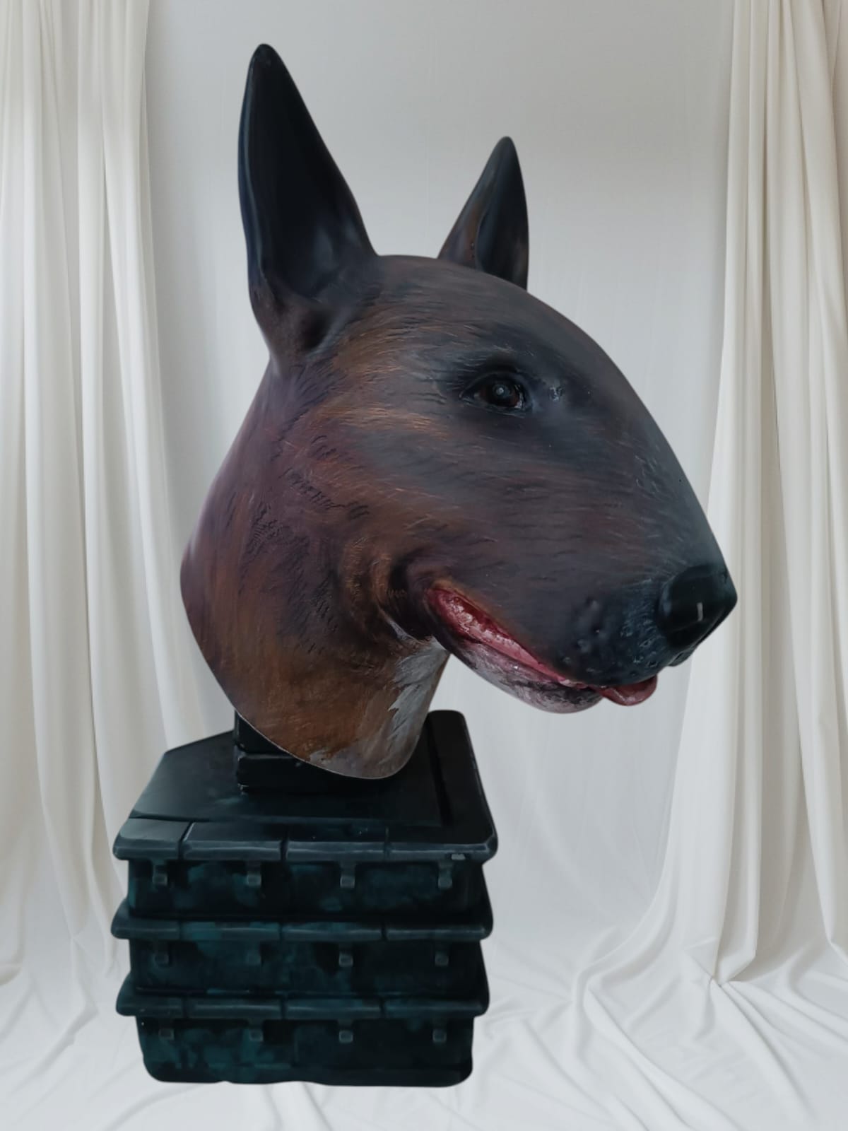 Urne Bull Terrier